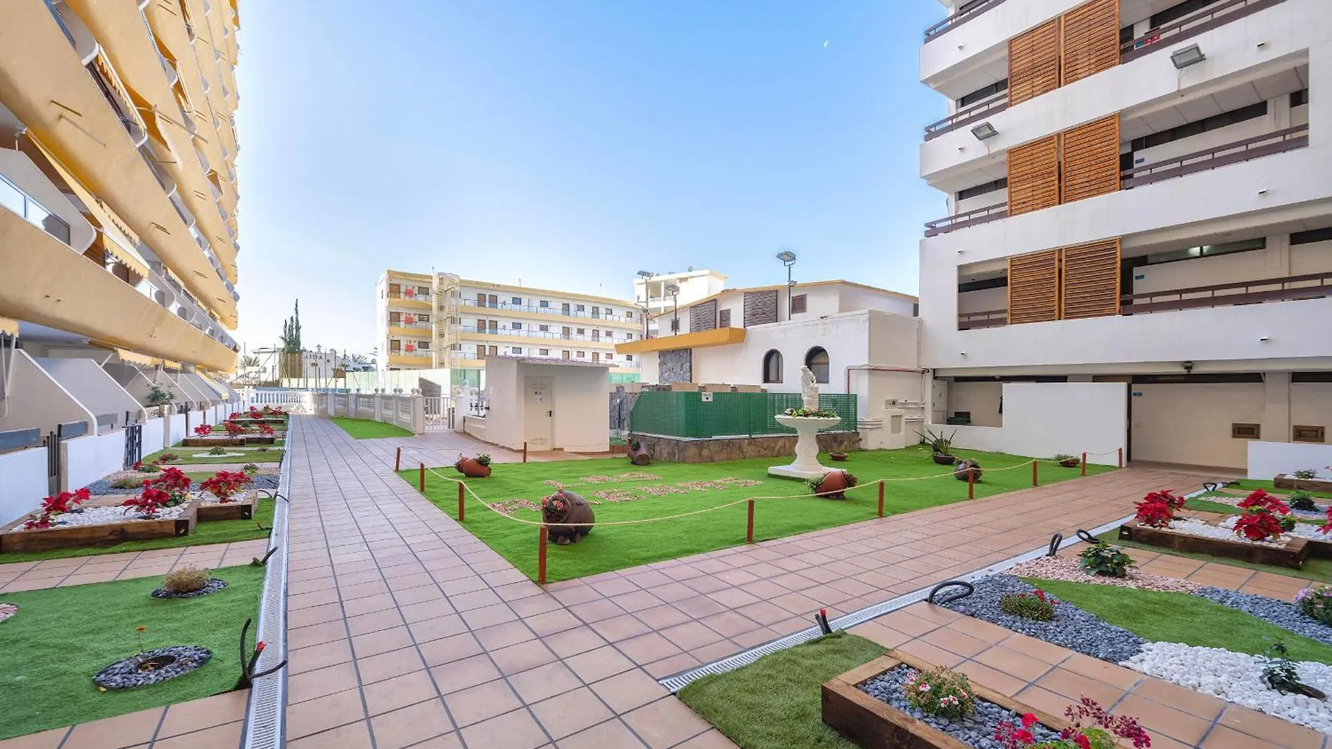 Beachside Maspalomas Fkk Friendly Apartment
